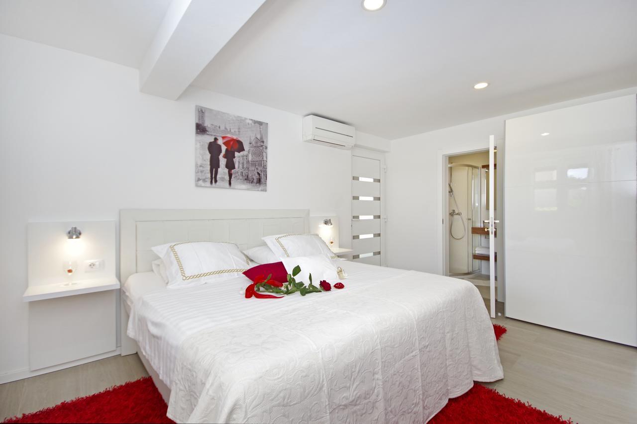 Villa Lucas Подстрана Экстерьер фото
