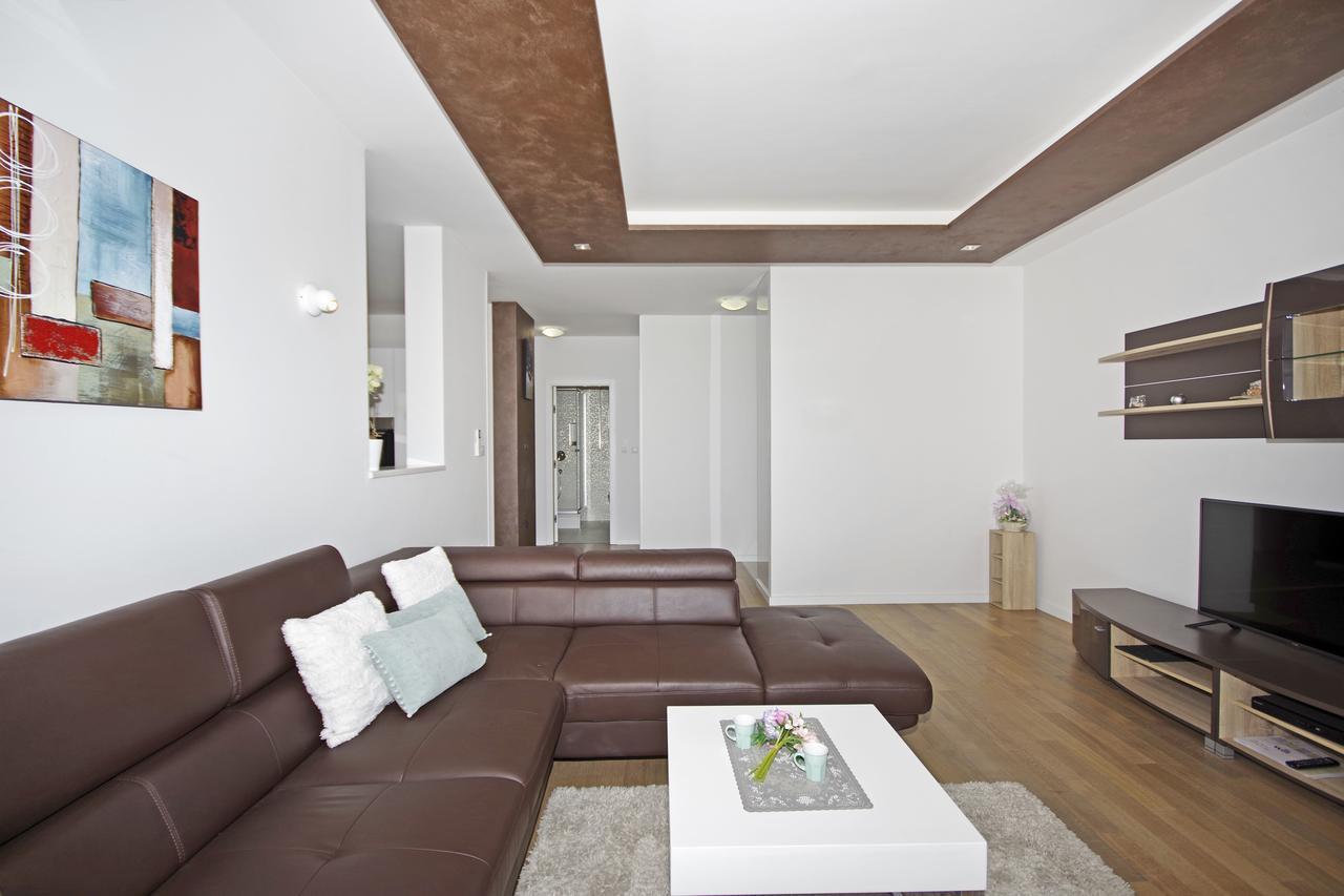 Villa Lucas Подстрана Экстерьер фото